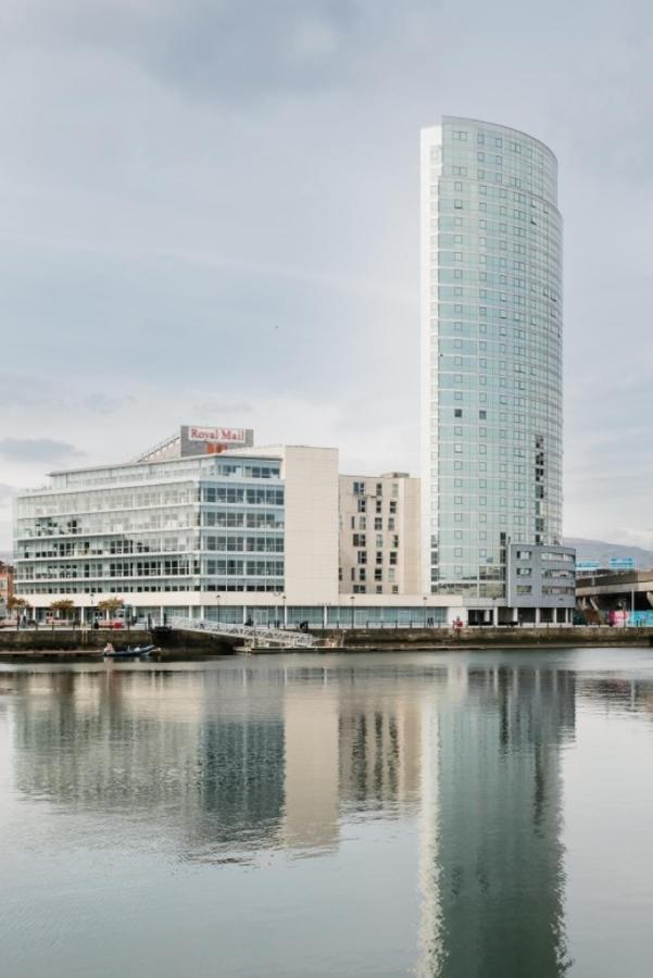 Best City Views, Sleeps 6, Fabulous Interiors Appartement Belfast